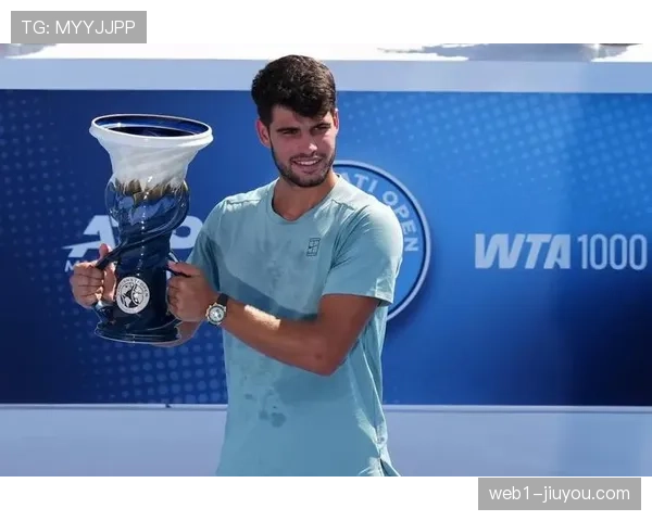 ATP总决赛都灵赛场新生代主导 辛纳与阿尔卡拉斯争锋