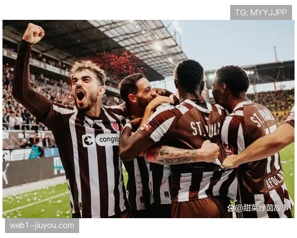 圣保利三中卫体系展现保级韧性 补时点球绝平莱比锡显战术纪律